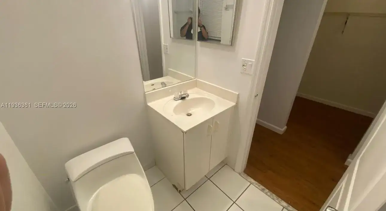 21240 NE 9th Ct # 1, Miami FL 33179 photo 5