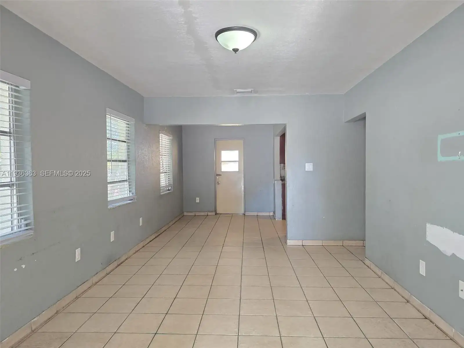 401 NW 33rd Ave, Miami FL 33125 photo 5