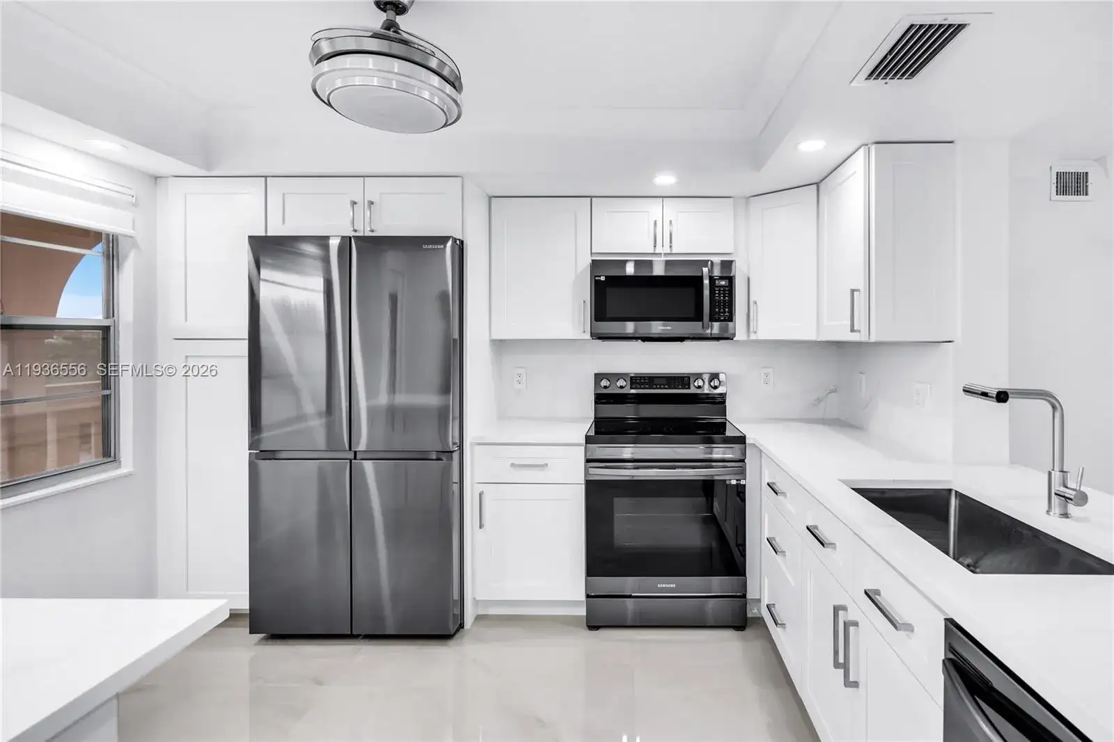 3204 Portofino Pt # B4, Coconut Creek FL 33066 photo 2