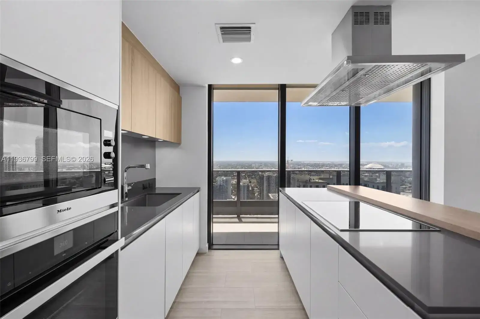 1000 Brickell Plz # 4212, Miami FL 33131 photo 5