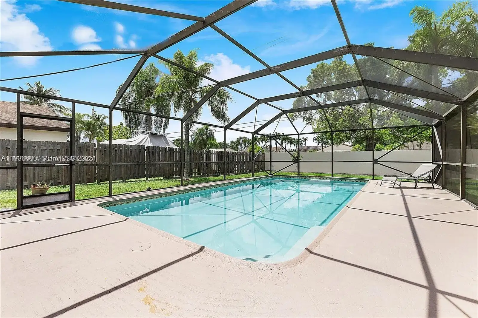 11909 SW 48th Ct, Cooper City FL 33330 photo 4