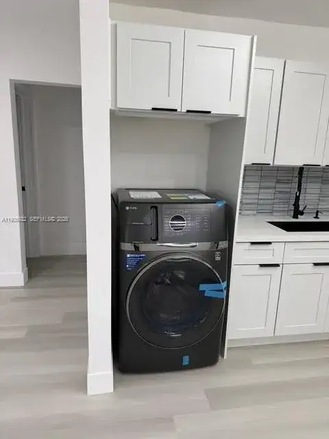 822 W 30th St, Hialeah FL 33012 photo 5
