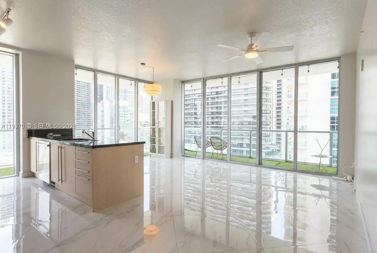 1111 SW 1st Ave, Miami FL 33130 photo 5