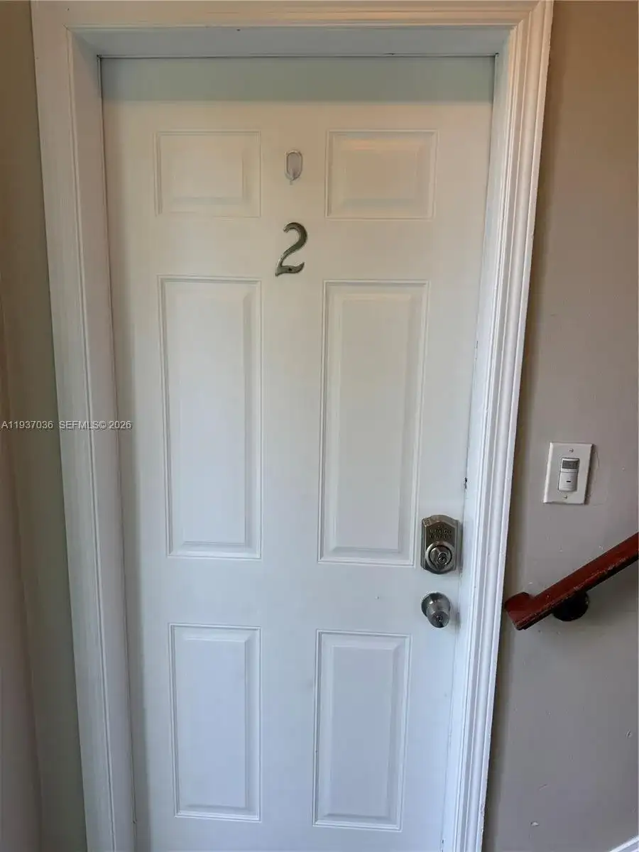 1027 Euclid Ave # 2, Miami Beach FL 33139 photo 4