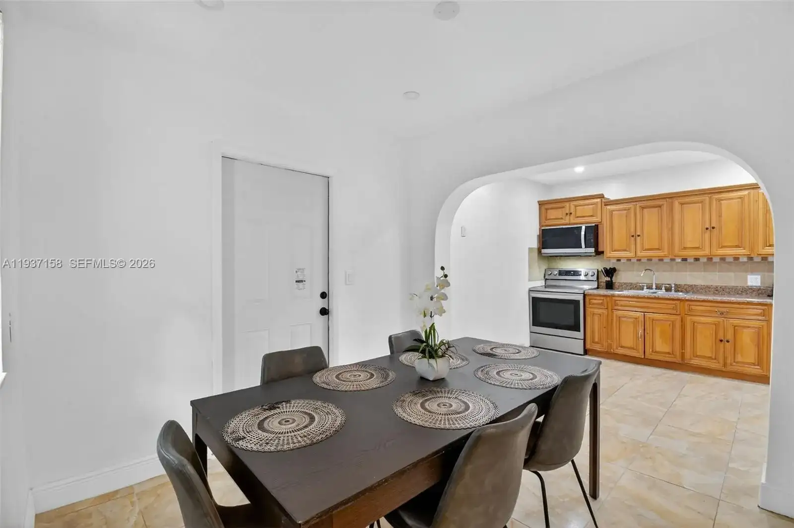 643 NE 130th St, North Miami FL 33161 photo 5