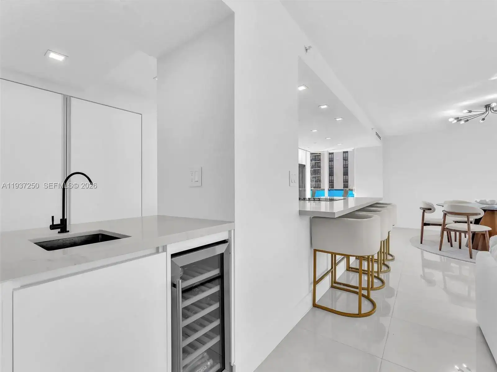 19707 Turnberry Way # 22D, Aventura FL 33180 photo 4