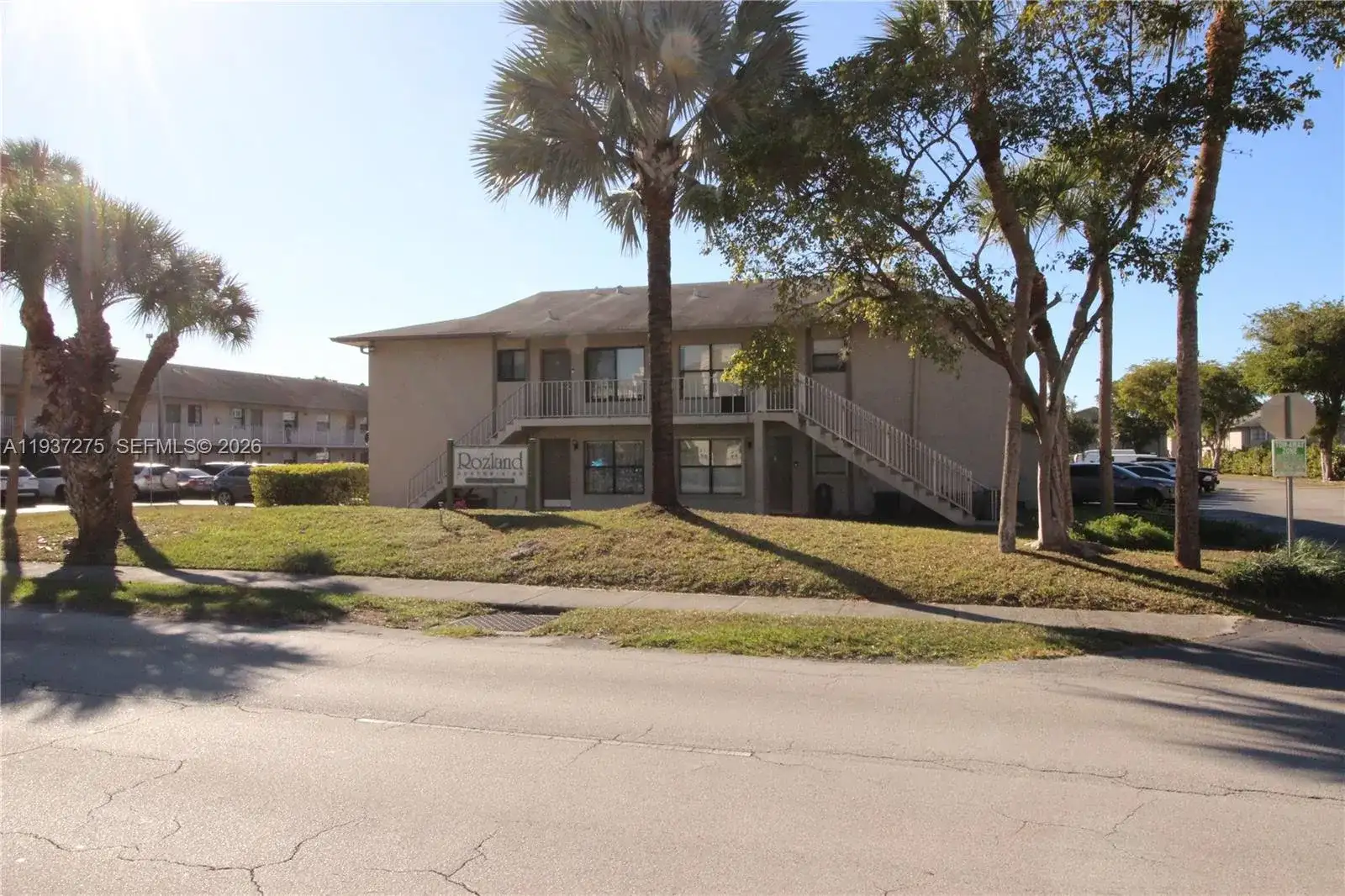 7668 SW 152nd Ave # 210, Miami FL 33193 photo 2
