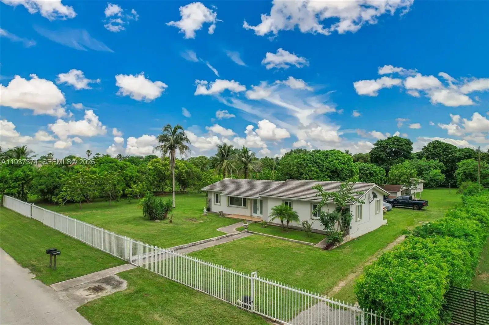 20890 SW 236th ST, Homestead FL 33031 photo 5