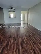 1075 NE Miami Gardens Dr # 509, Miami FL 33179 photo 3