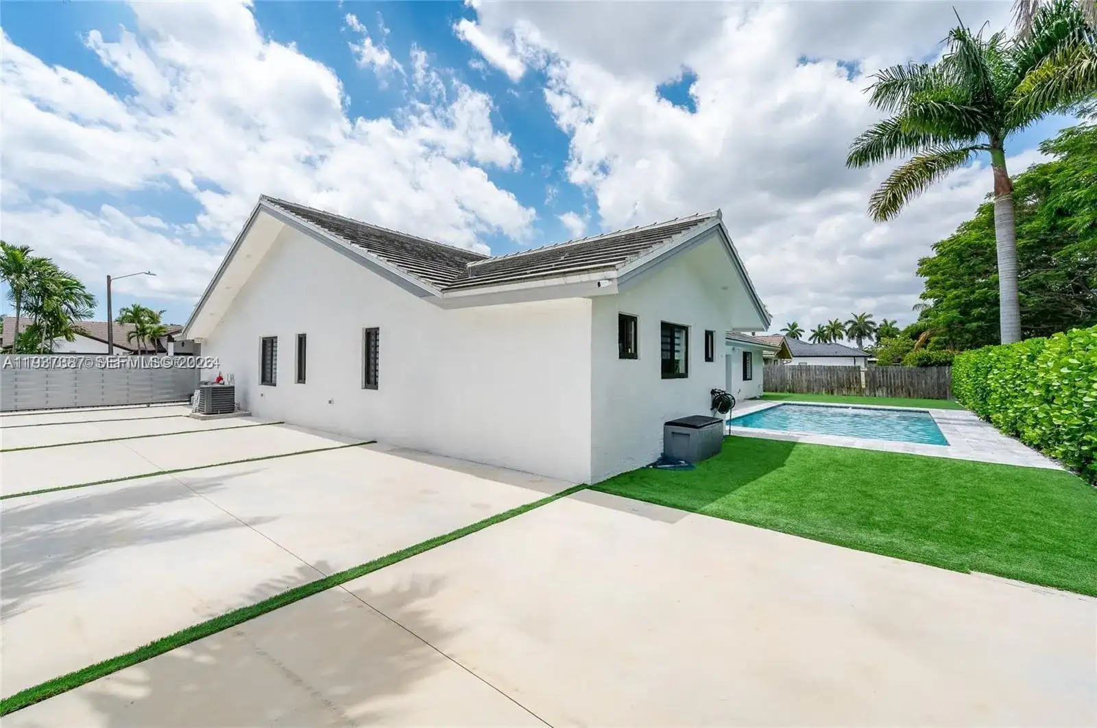 9701 SW 56th Ter, Miami FL 33173 photo 5