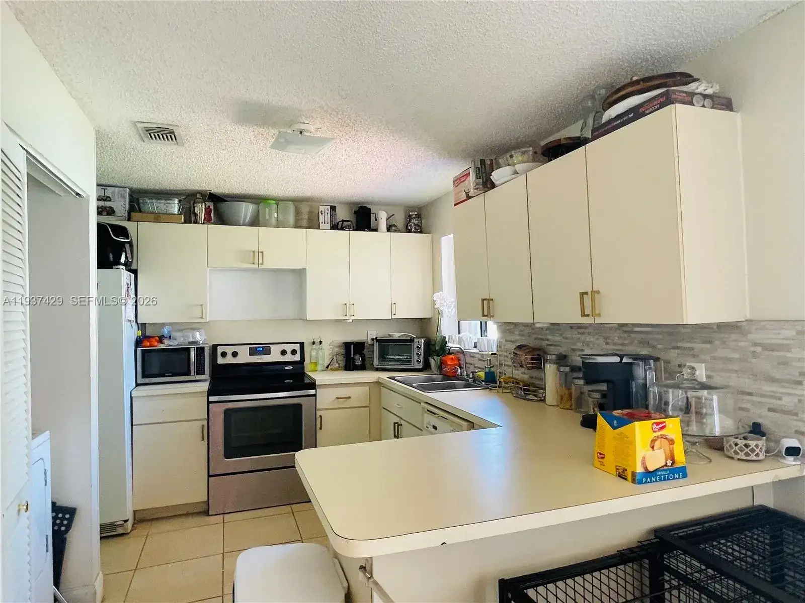 12385 SW 187th Ter, Miami FL 33177 photo 5