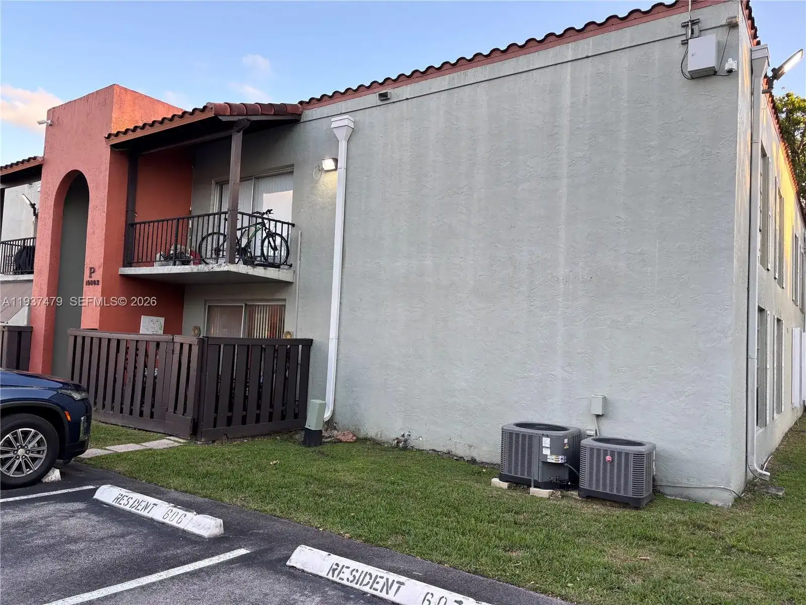 10802 N Kendall Dr # P1, Miami FL 33176 photo 2