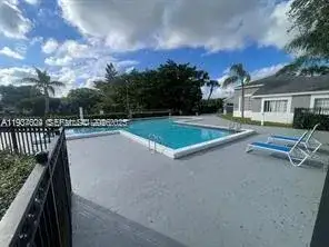 1186 Lake Terry Dr # H, West Palm Beach FL 33411 photo 2