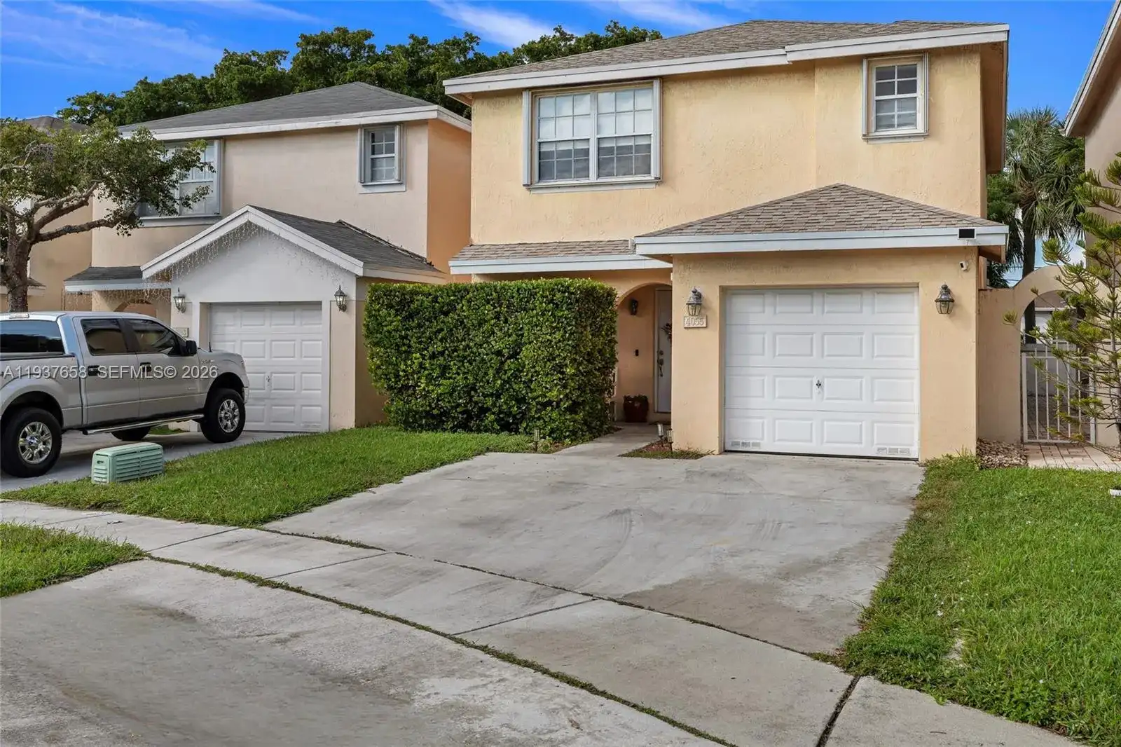 4055 Eastridge Dr, Deerfield Beach FL 33064 photo 2