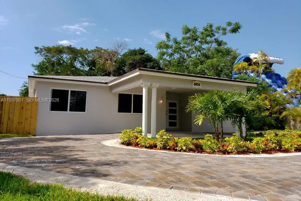 6634 SW 76th Ter, South Miami FL 33143 photo 3