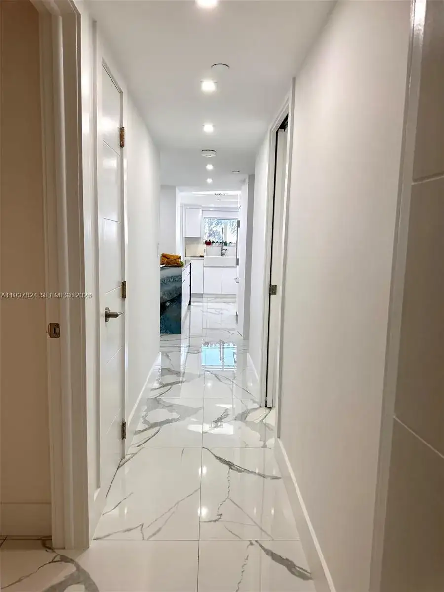 2457 Collins Ave # 408, Miami Beach FL 33140 photo 3