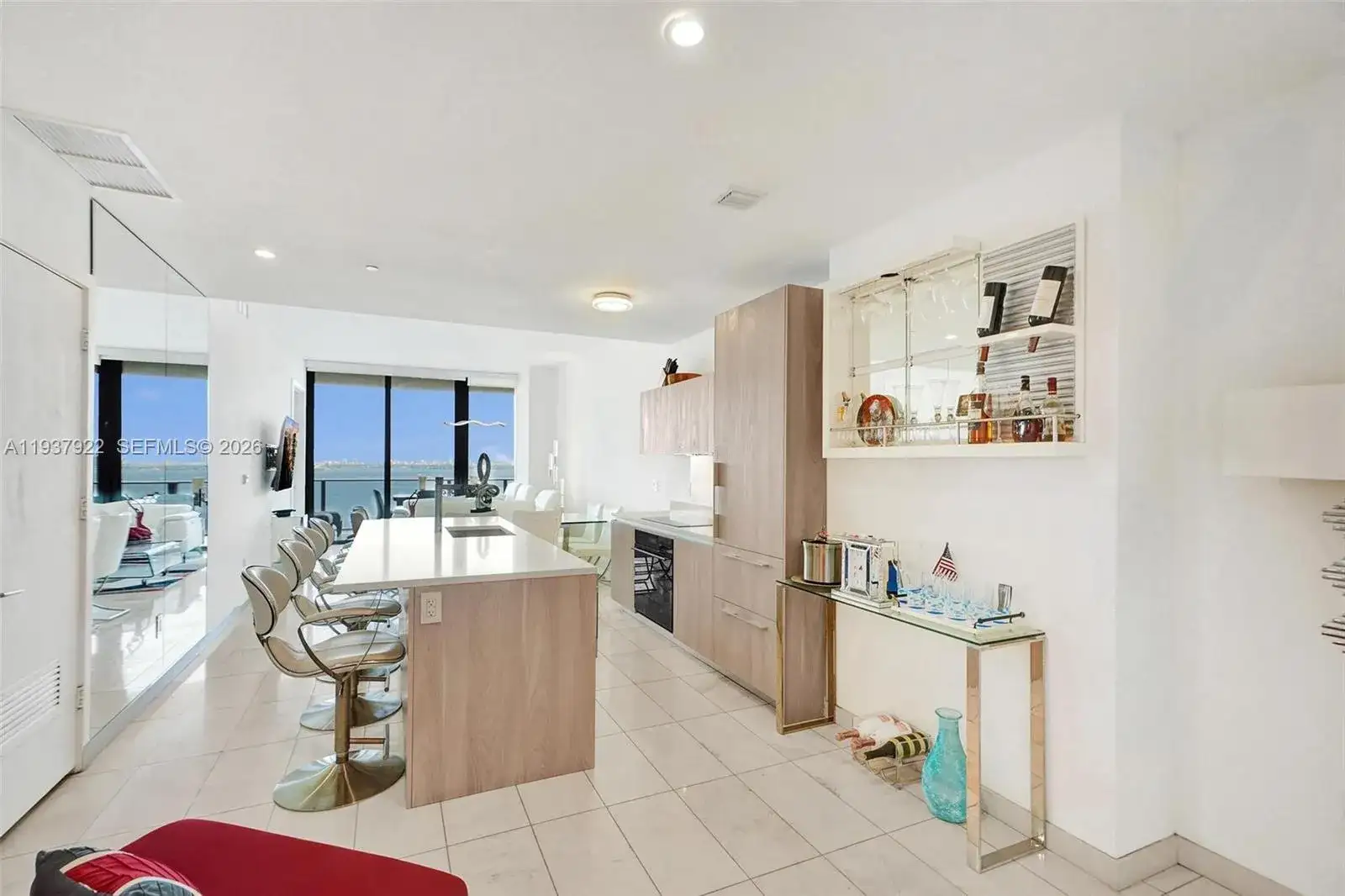 480 NE 31st St # 1705, Miami FL 33137 photo 4