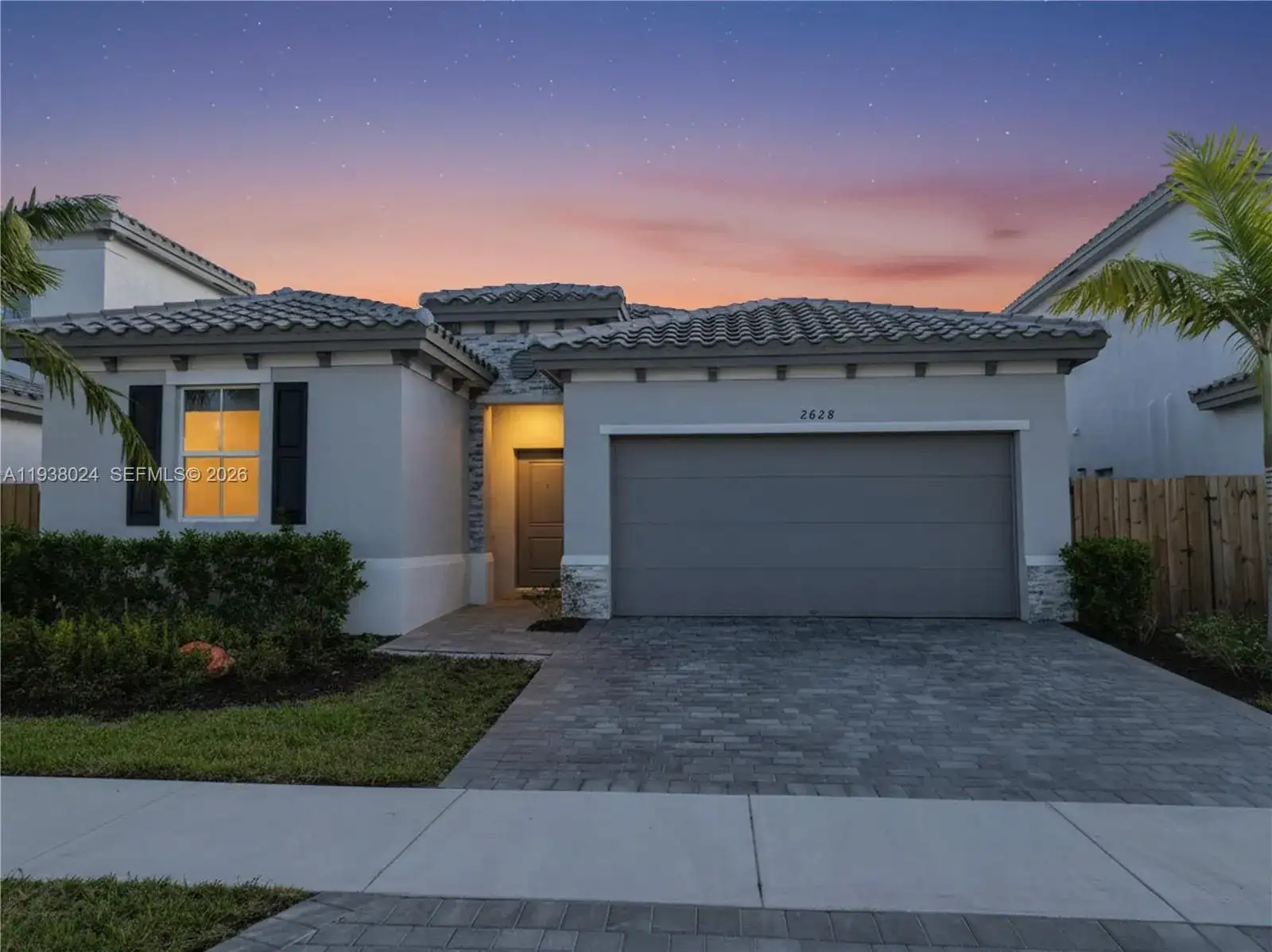 2628 SE 8th Ct, Homestead FL 33035 photo 2