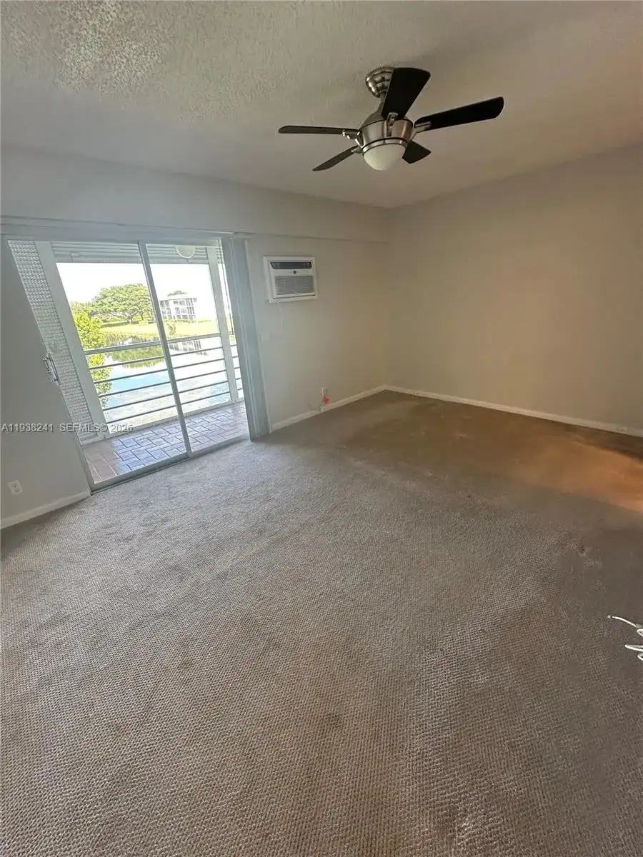 118 Brighton C # 118, Boca Raton FL 33434 photo 5