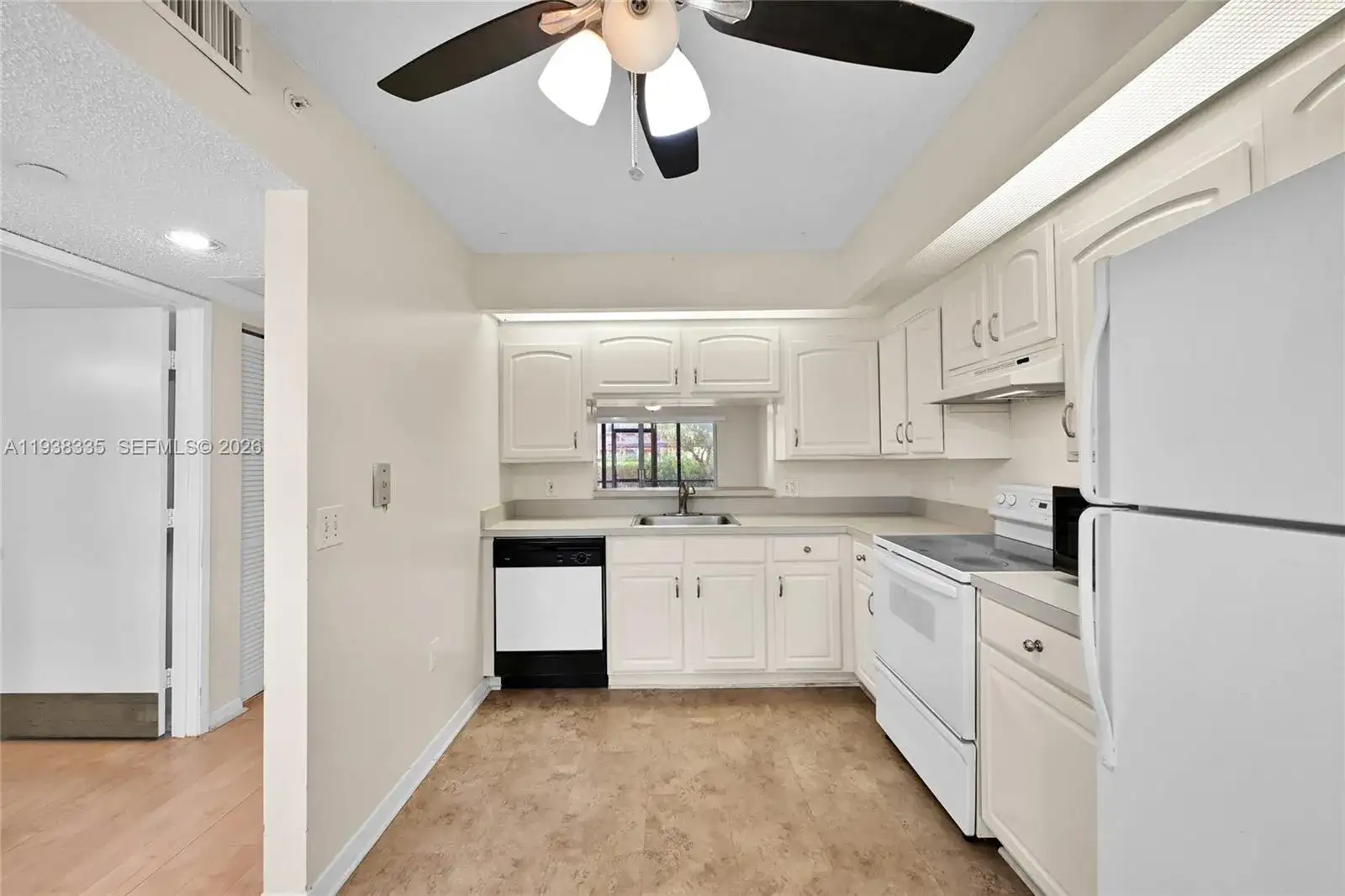 701 SW 142nd Ave # 104S, Pembroke Pines FL 33027 photo 4
