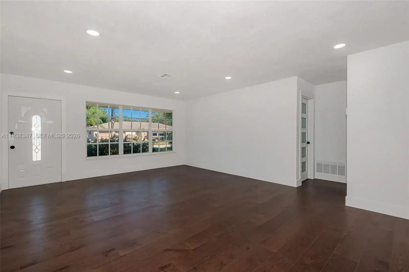 4360 NW 4th St, Plantation FL 33317 photo 5