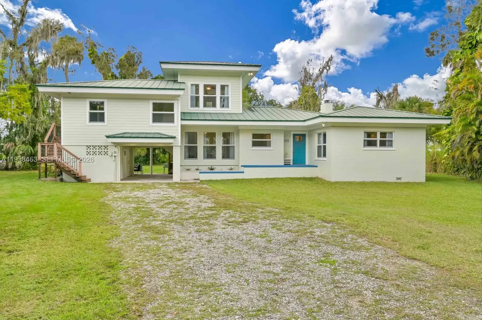 671 Live Oak Ln, La Belle FL 33935 photo 3