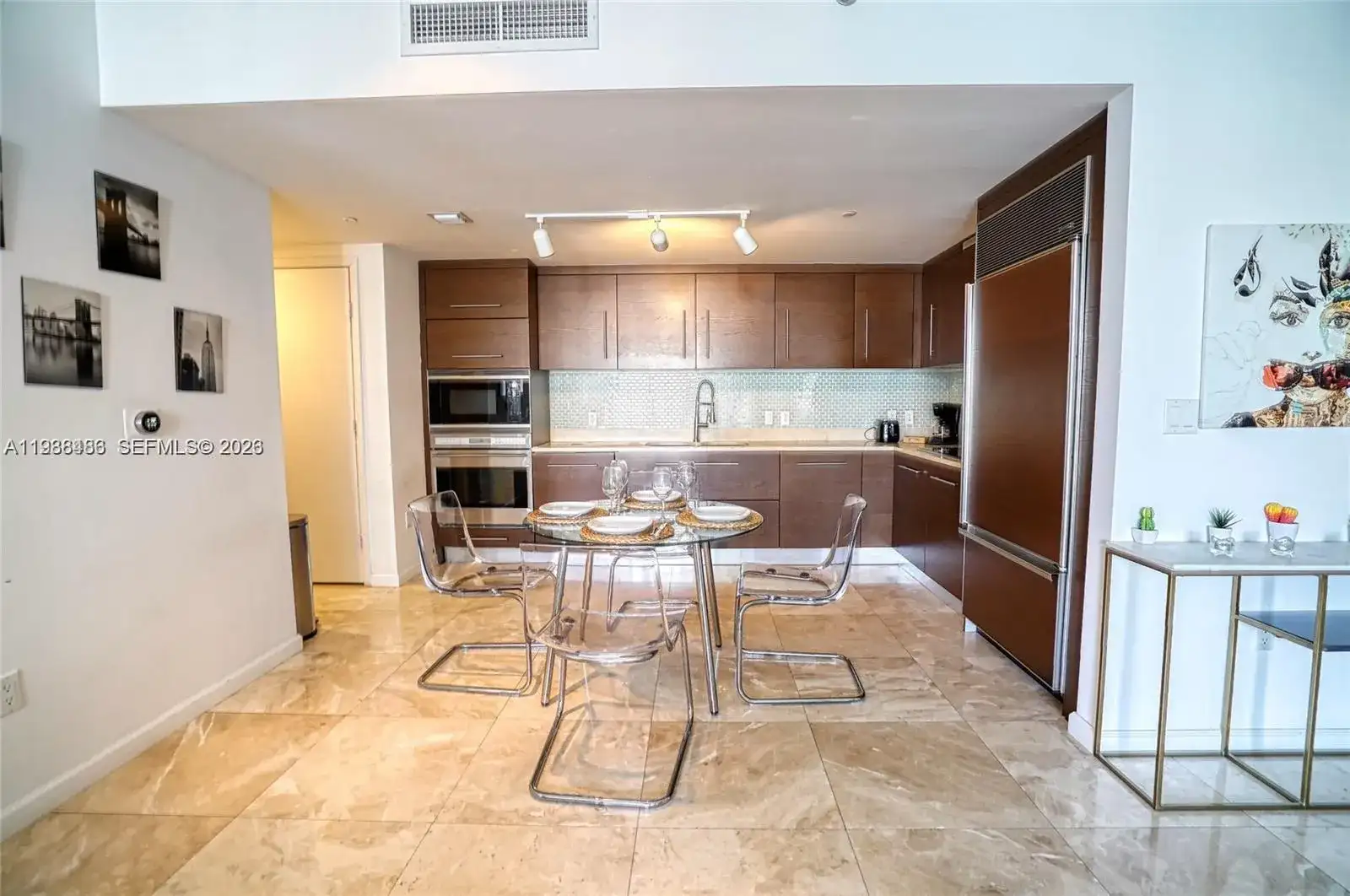 485 Brickell Ave # 1701, Miami FL 33131 photo 3