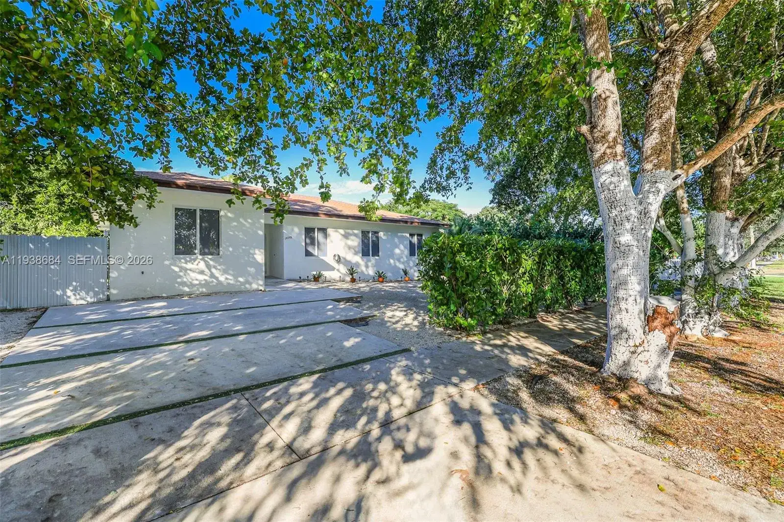 10245 SW 212th St, Cutler Bay FL 33189 photo 4