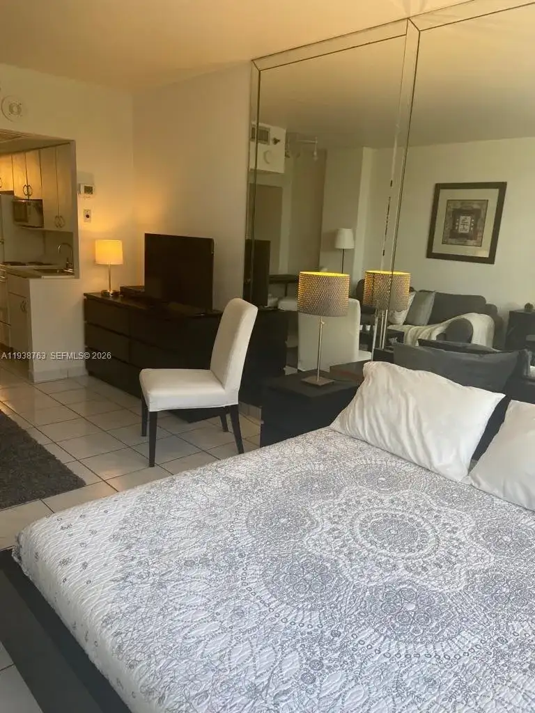 100 Lincoln Rd # A, Miami Beach FL 33139 photo 2