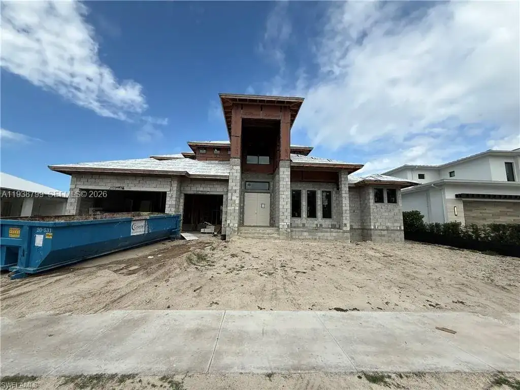654 Bamboo Ct, Marco Island FL 34145 photo 4