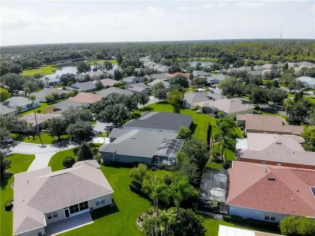 251 Rock Springs Drive, Kissimmee FL 34759 photo 5