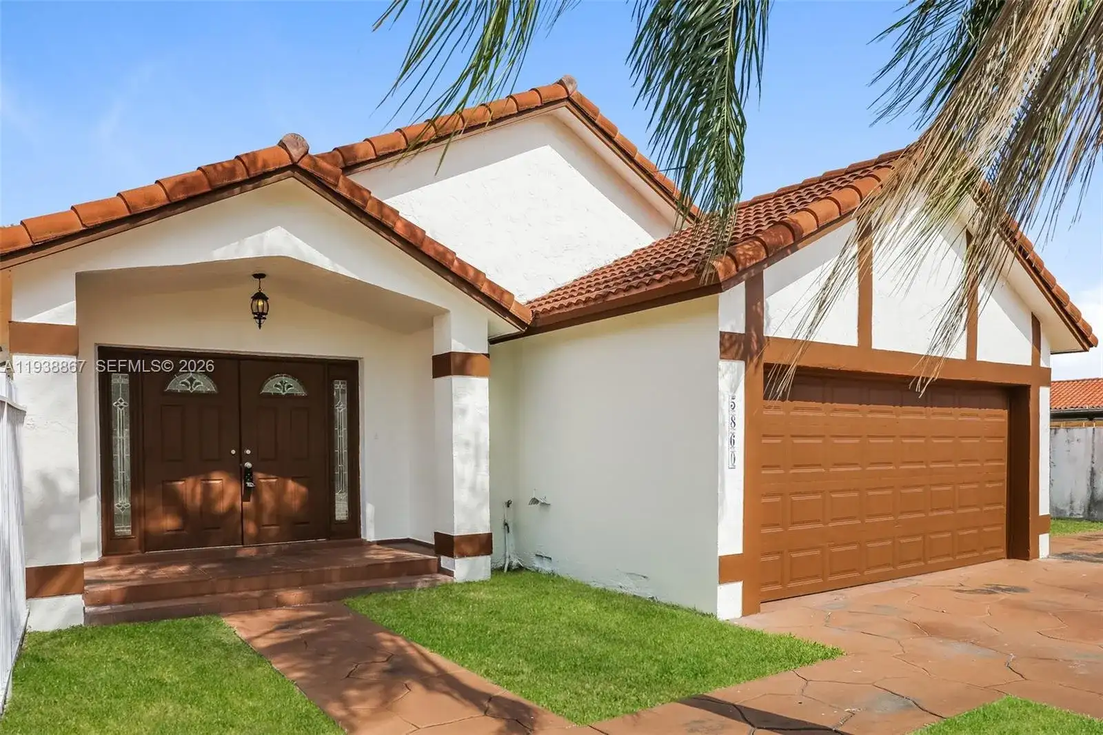 5860 SW 150th Ave, Miami FL 33193 photo 2