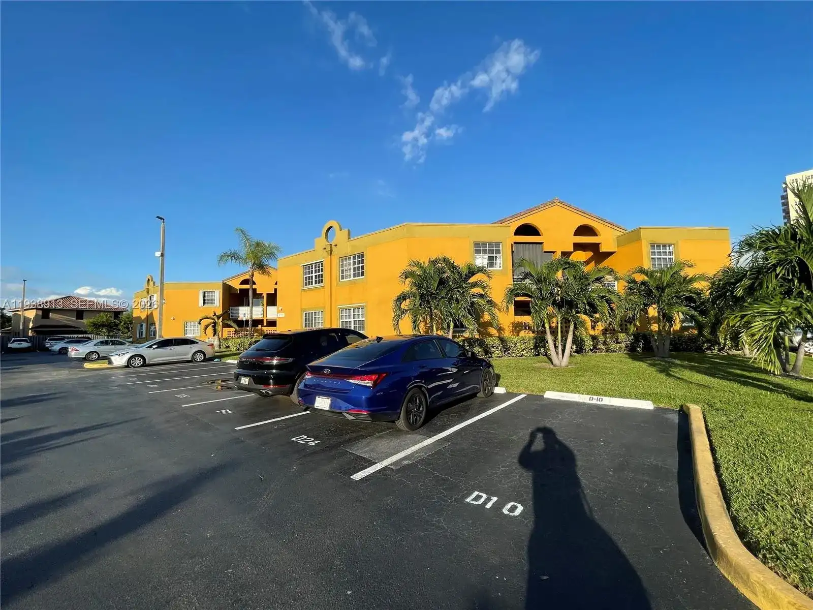 9711 Fontainebleau Blvd # D203, Miami FL 33172 photo 3