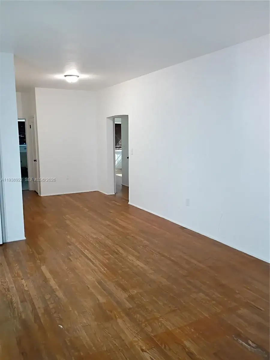 235 83rd St # 4, Miami Beach FL 33141 photo 2