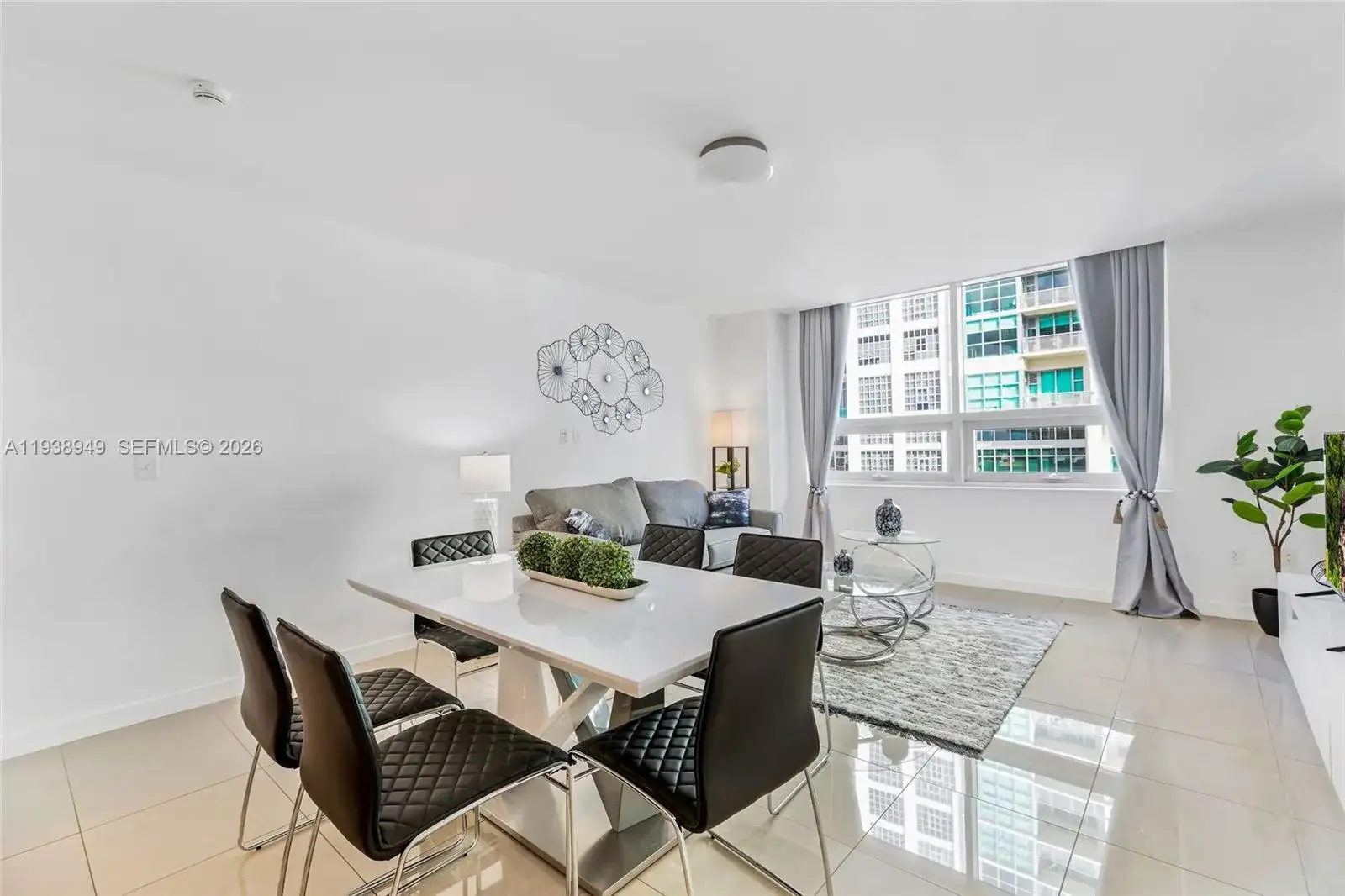 3250 NE 1st Ave # 603, Miami FL 33137 photo 2