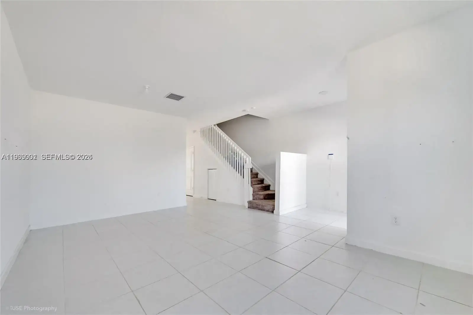 1705 SE 27th Rd, Homestead FL 33035 photo 2