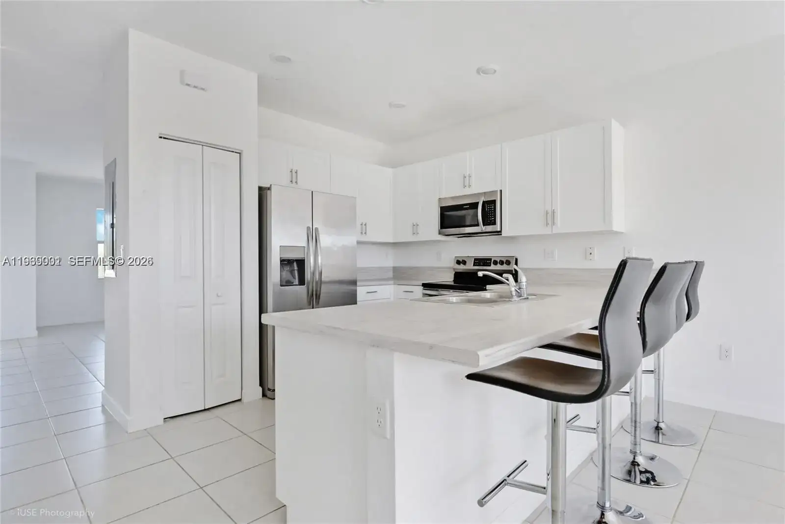 1705 SE 27th Rd, Homestead FL 33035 photo 3