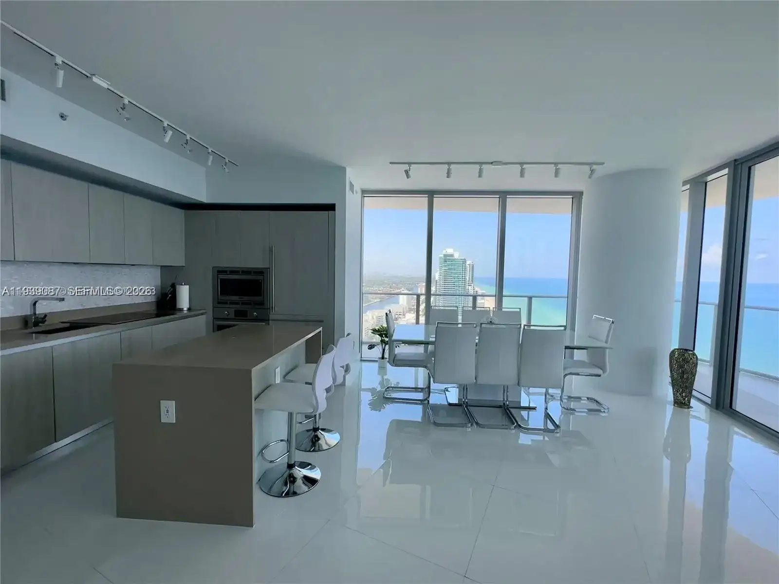 4111 S Ocean Dr # 2902, Hollywood FL 33019 photo 2