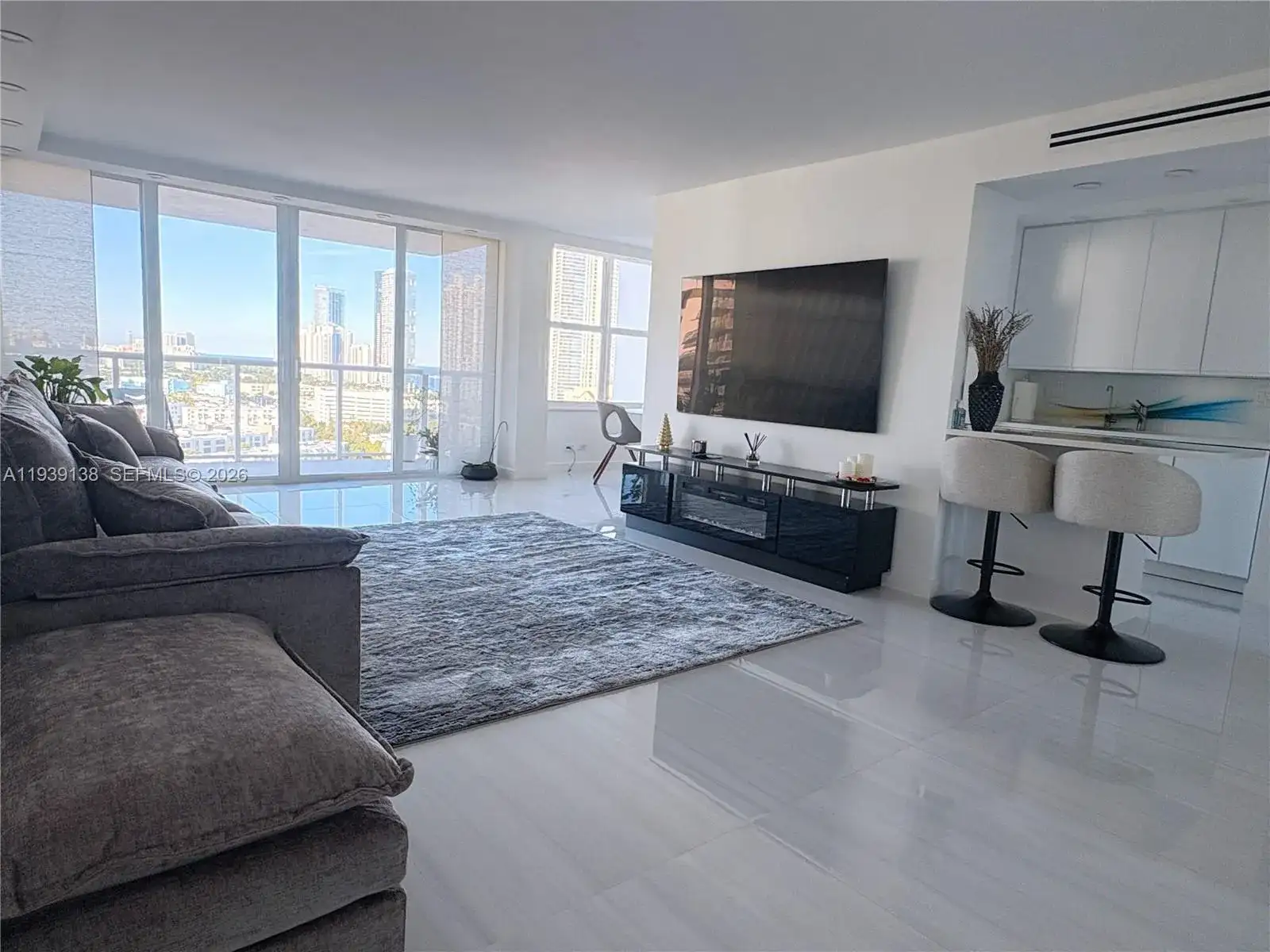 230 174th St # 2205, Sunny Isles Beach FL 33160 photo 3