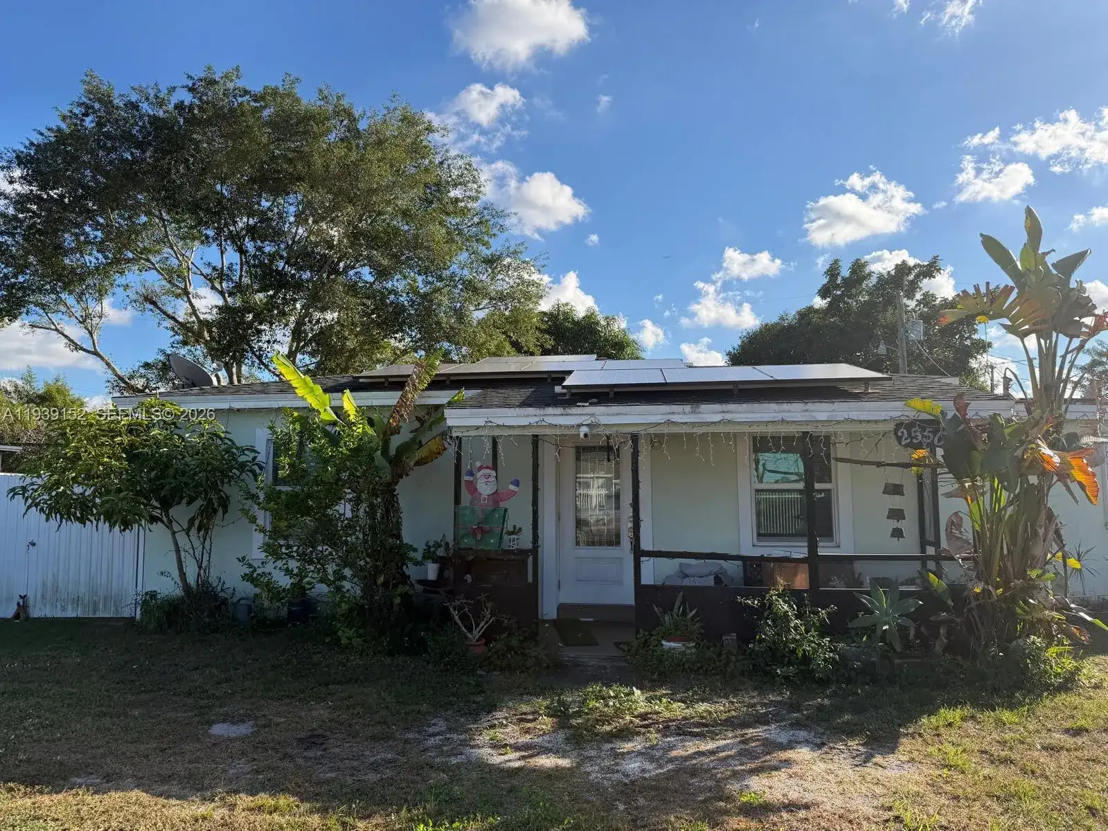 2550 NW 153rd St, Miami Gardens FL 33054 photo 2