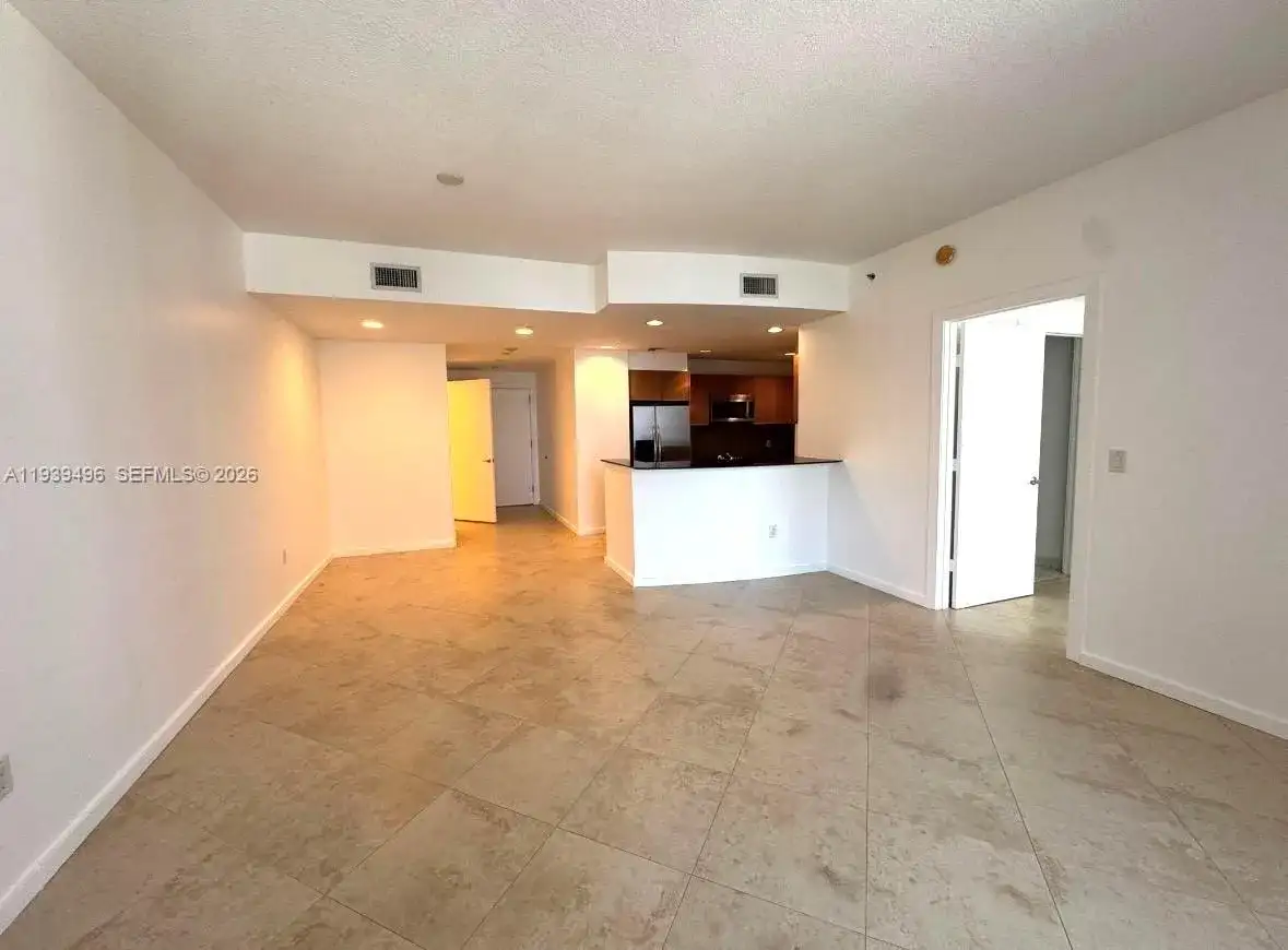 1060 BRICKELL AV # 2603, Miami FL 33131 photo 3