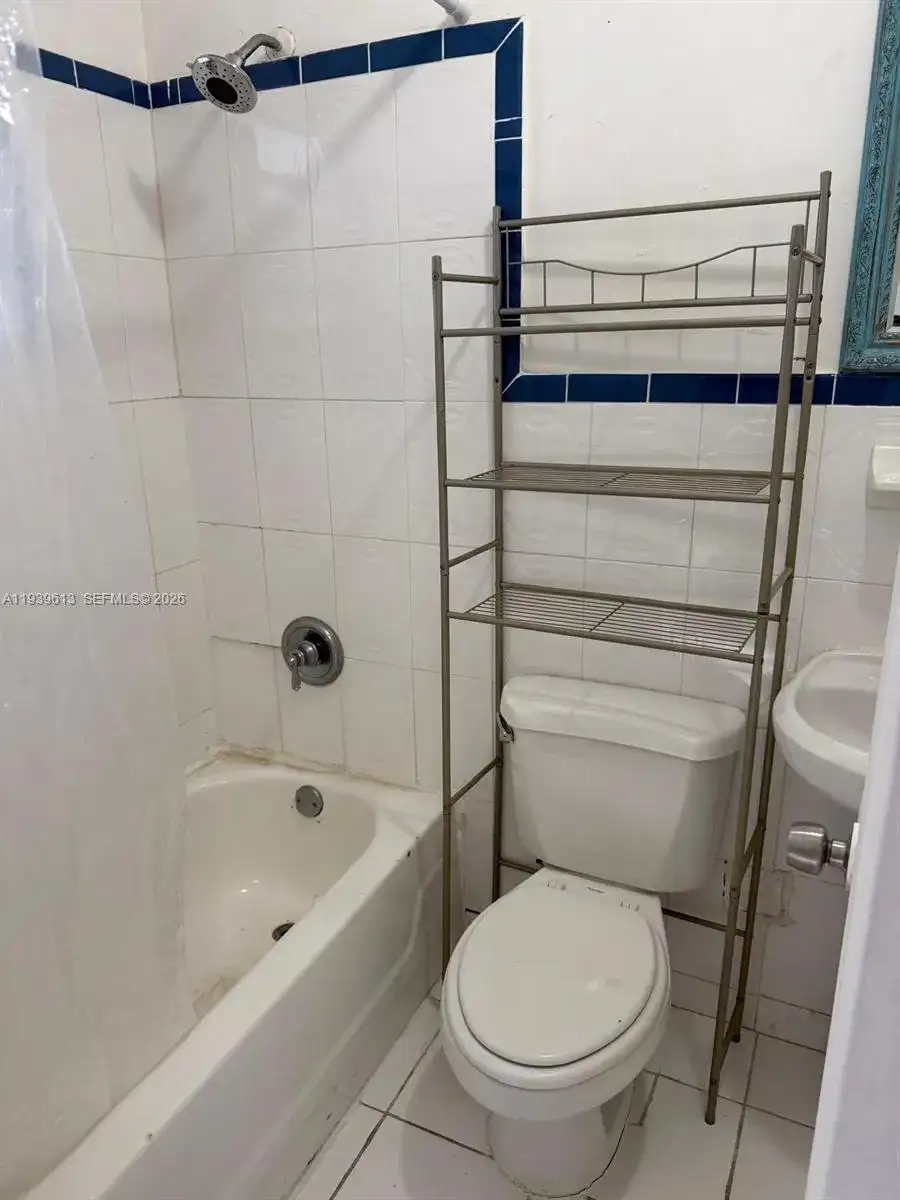 3100 SW 13th st, Miami FL 33145 photo 4