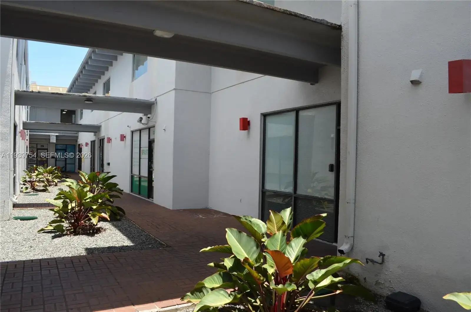 7311 NW 12th St # 20, Miami FL 33126 photo 2