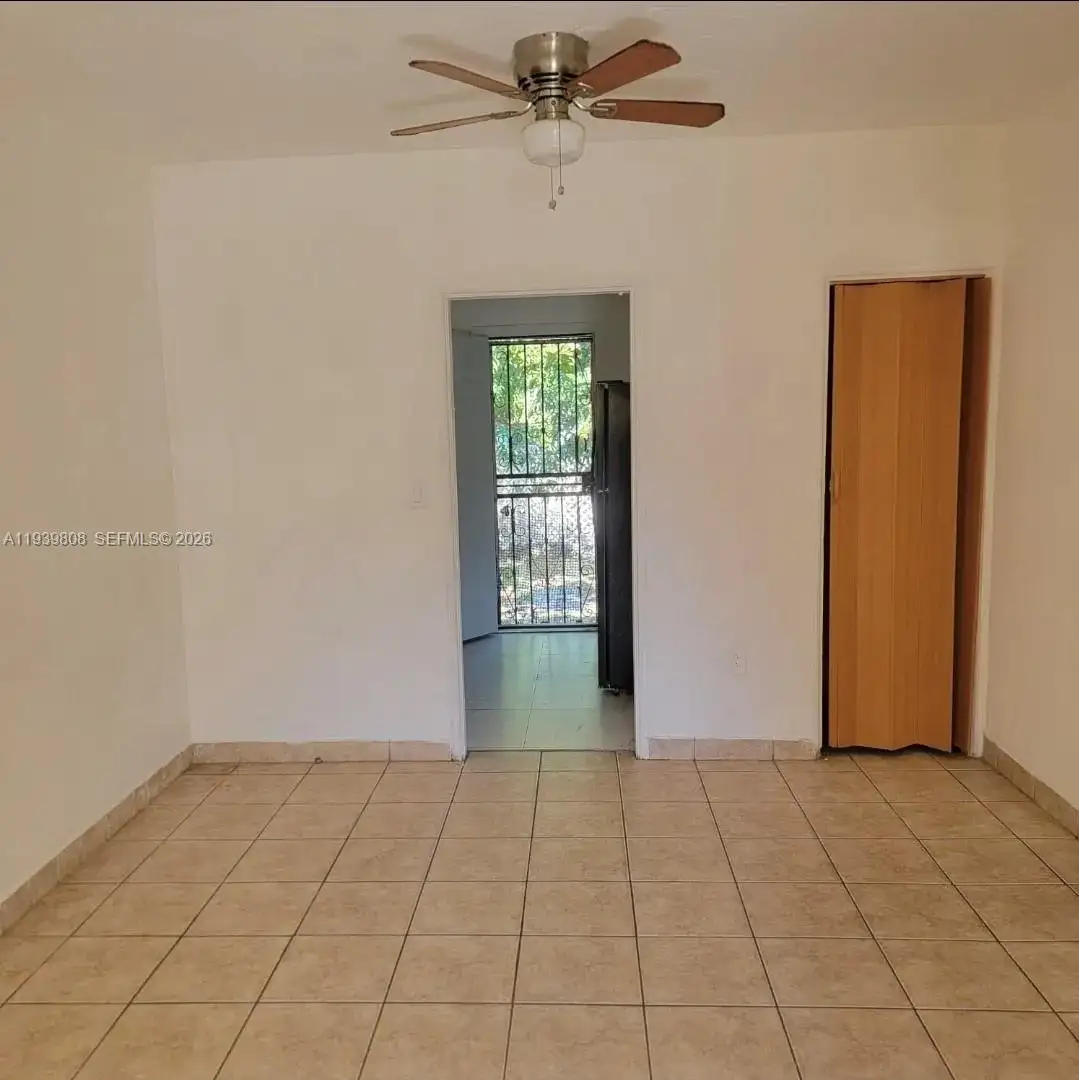 63 NW 68th Ter # 63, Miami FL 33150 photo 2
