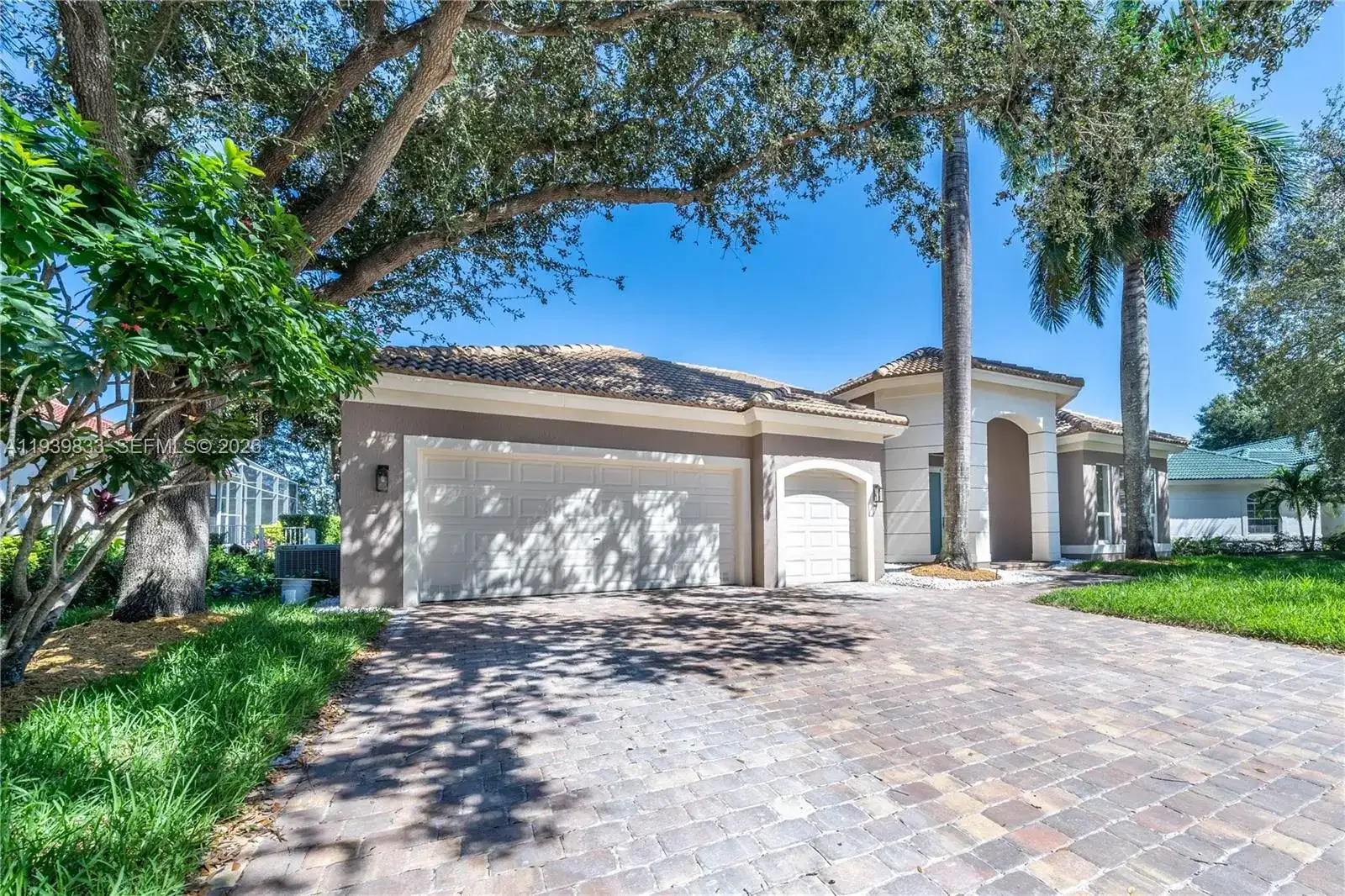 8041 Bermuda Point Ln, Davie FL 33328 photo 5