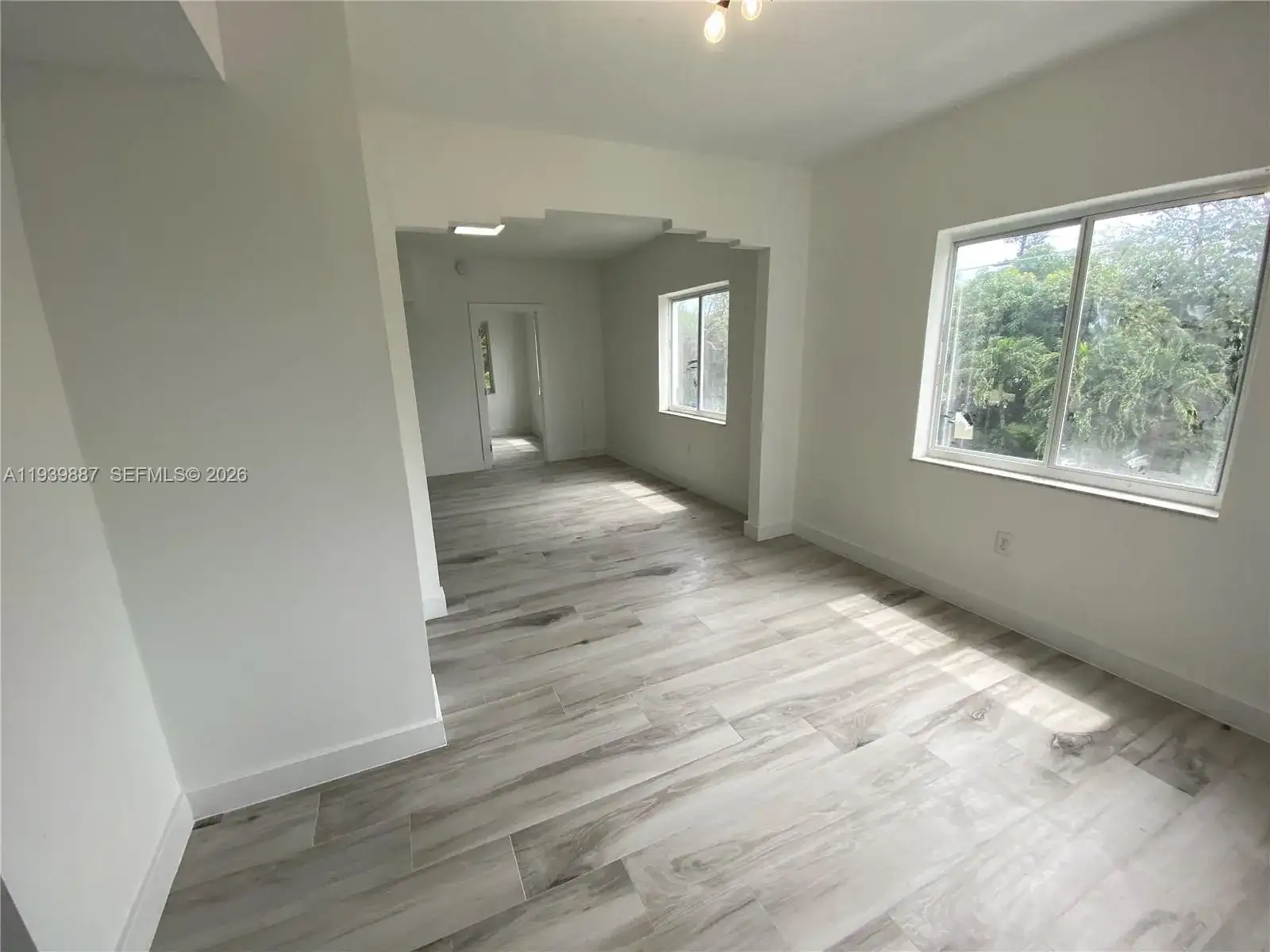 837 SW 8th Ave # 837, Miami FL 33130 photo 2