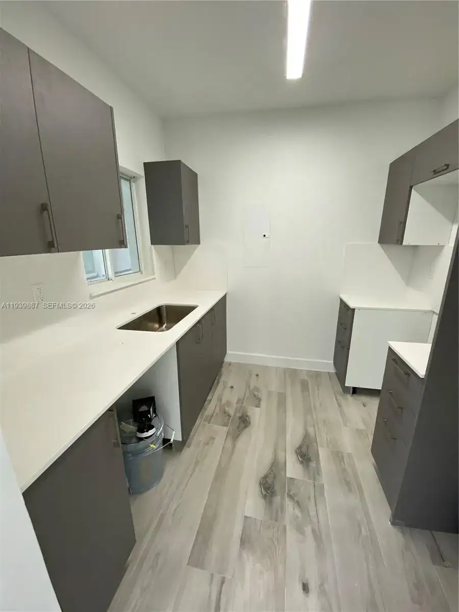 837 SW 8th Ave # 837, Miami FL 33130 photo 5
