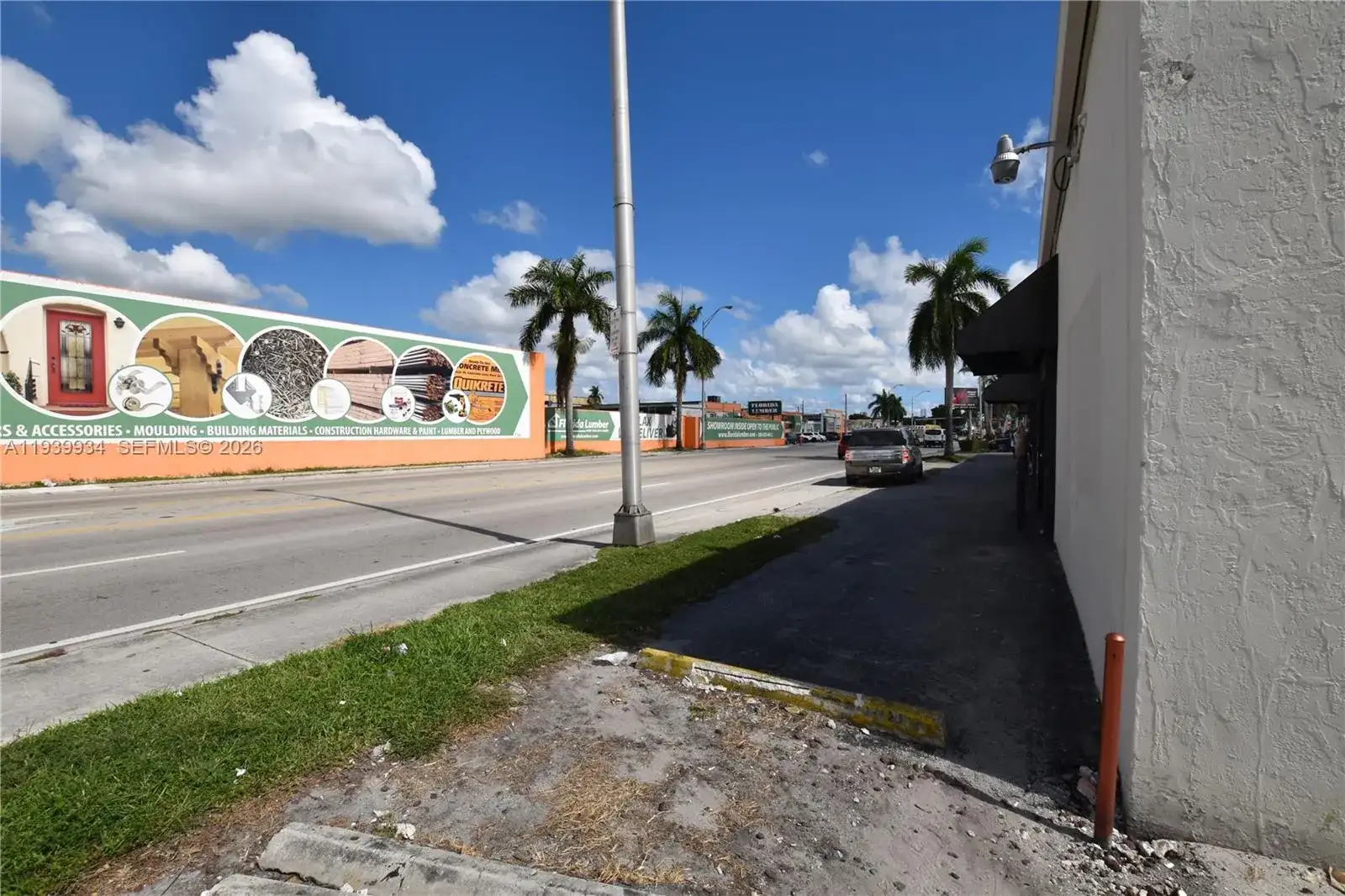 2494 NW 20th St, Miami FL 33142 photo 5