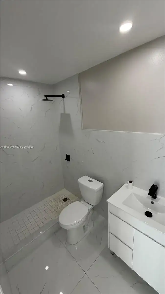 11031 SW 3rd St # 2, Sweetwater FL 33174 photo 5