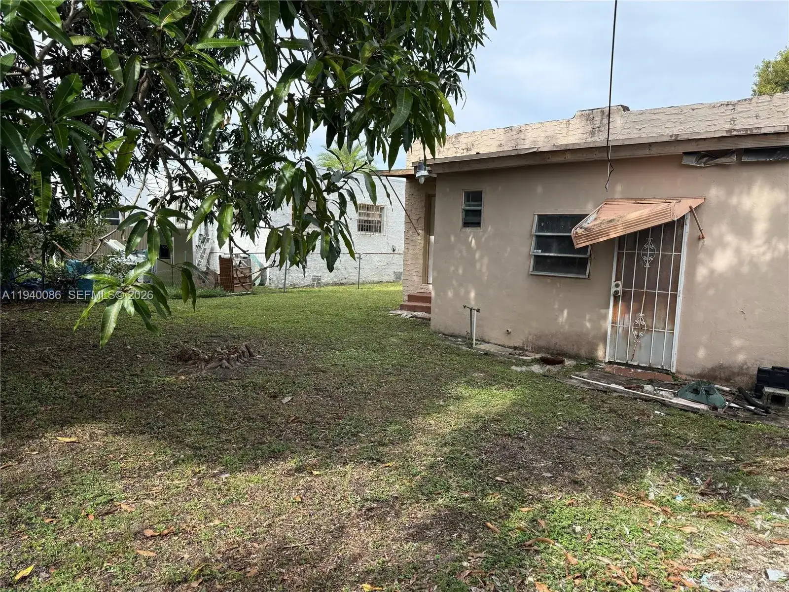 1922 NW 47th Ter, Miami FL 33142 photo 3